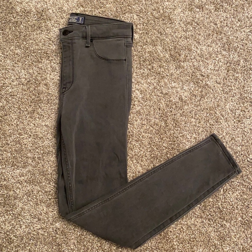 never worn high rise jean legging